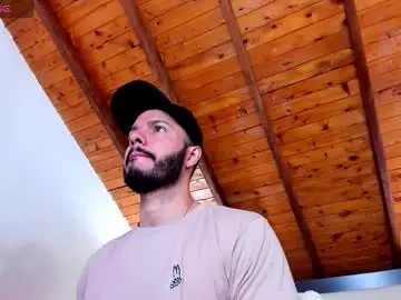 Chaturbate Live Porn of tom_bailey_