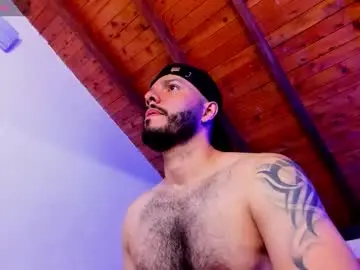 Chaturbate Live Sex of tom_bailey_