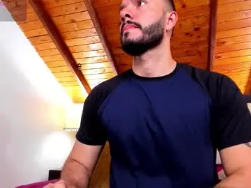 Chaturbate Live Sex Cam of tom_bailey_