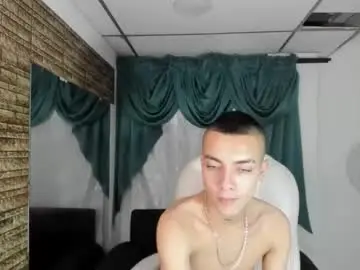 Chaturbate Adult Video Chat of dereck_boy8