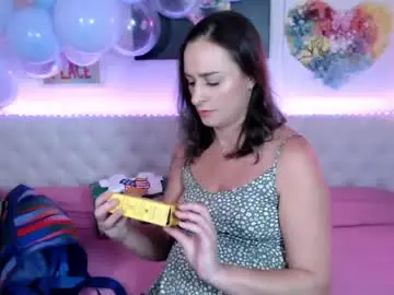 Chaturbate Adult Webcams of holihurricane