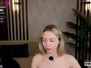 Chaturbate Live Porn of holl1would