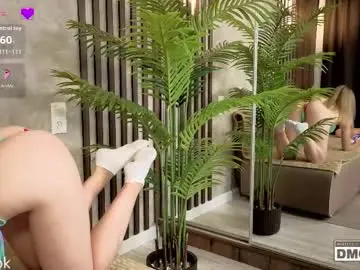 Chaturbate Best live sex cam show of holl1would