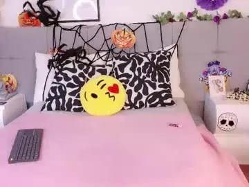 Chaturbate Nude Webcam of alanaa_gomez