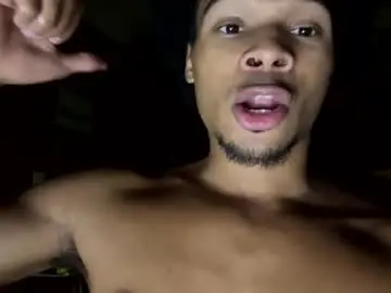 Chaturbate Sex Cam of cumhere999