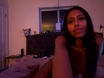 Chaturbate Best live sex cam show of evelynn_doll