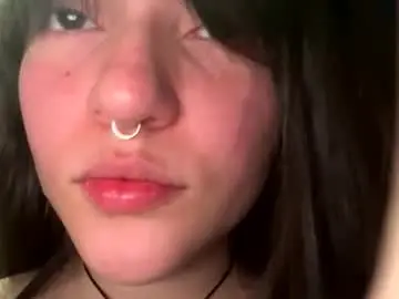 Chaturbate Sex Chat of kikilove15