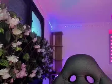 Chaturbate Live Sex of kora_red999