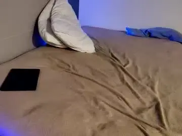 Chaturbate Nude Webcam of staightupdownbad