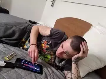 Chaturbate Live Porn of staightupdownbad