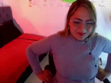 Chaturbate Free Porn Cam of clio_queen