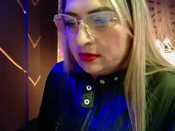 Chaturbate Free Porn Cam of clio_queen