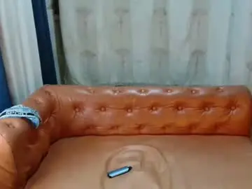 Chaturbate Adult Video Chat of emerald_cummer