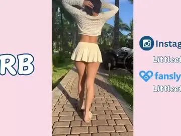Chaturbate Live Sex of little_effy18_