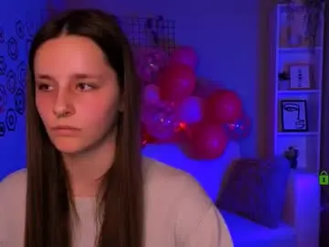 Chaturbate Private Sex Chat of lola_shyy