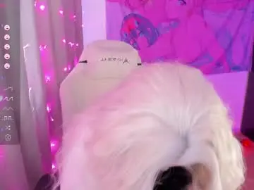 Chaturbate Live Sex Cam of selena___cute