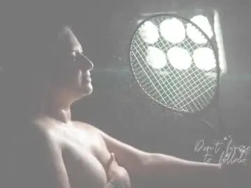 Chaturbate Best live sex cam show of amalia_rosse_