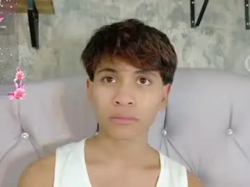 Chaturbate Nude Webcam of ethan_westt