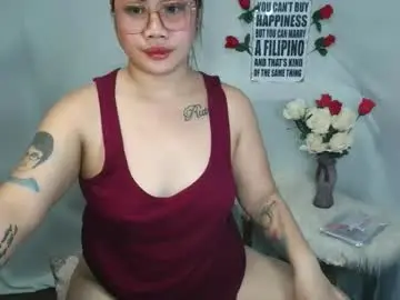 Chaturbate Live Sex Cam of mae_hottie69