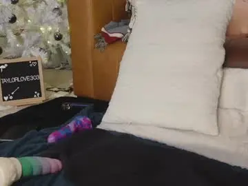 Chaturbate Free Live Porn of taylor_love_303