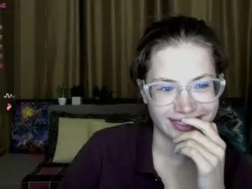 Chaturbate Best live sex cam show of alicia_folow