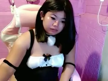 Chaturbate Adult Video Chat of allianahpetit