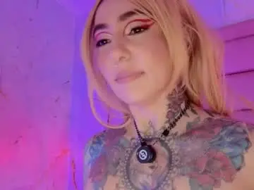 Chaturbate Watch Live Sex Cams of evangelyne1