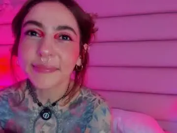 Chaturbate Live Sex of evangelyne1