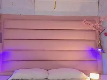 Chaturbate Adult Video Chat of evangelyne1