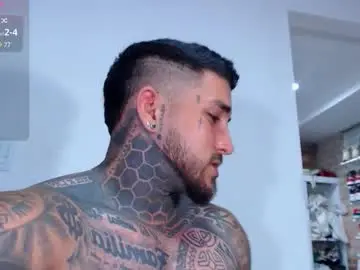 Chaturbate Sex Cam of twonaugthy77