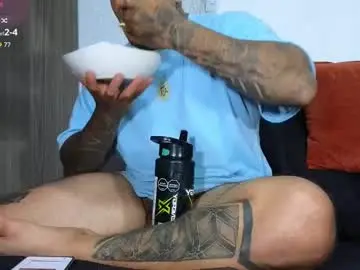 Chaturbate Free Porn Cam of twonaugthy77