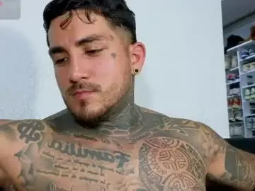 Chaturbate Free Porn Cam of twonaugthy77