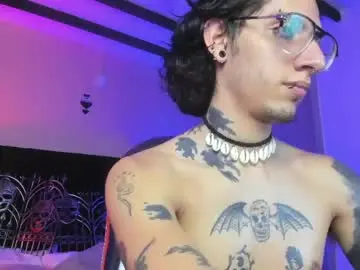 Chaturbate Watch Live Sex Cams of vergil_noir