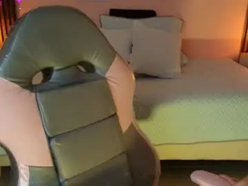 Chaturbate Live Sex Cam of _meliblue