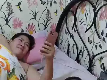 Chaturbate Nude Webcam of asian_bigboobs20