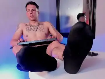 Chaturbate Nude Webcam of dustin_sonne