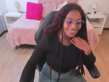 Chaturbate Live Sex Cam of ebony_fantasy2