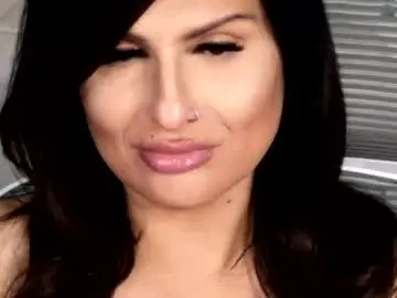 Chaturbate Adult Webcam of kxaxmichelle