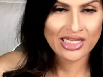 Chaturbate Watch Live Sex Cams of kxaxmichelle