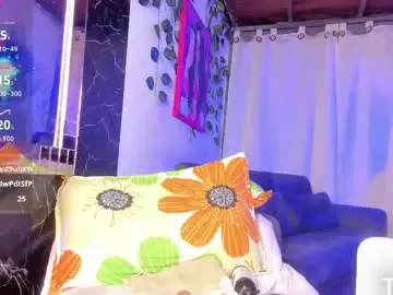 Chaturbate Sex Cam of queen_kamil