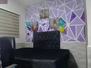Chaturbate Free Porn Cam of brittany_and_wizkhal
