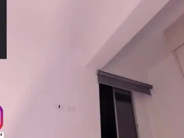 Chaturbate Watch Live Sex Cams of derekolsen_