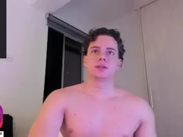 Chaturbate Nude Webcam of derekolsen_