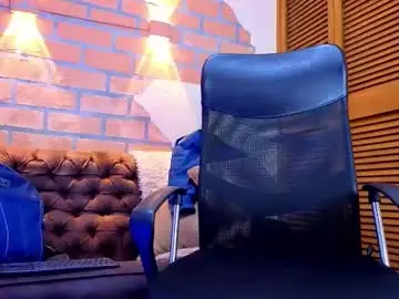 Chaturbate Adult Webcam of dylanstonne1