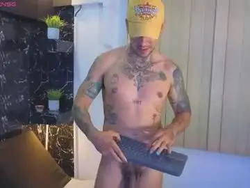 Chaturbate Sex Cam of dylanstonne1