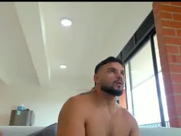 Chaturbate Free Porn Cam of jackson_wayne__