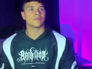 Chaturbate Free Porn Cam of noah_223