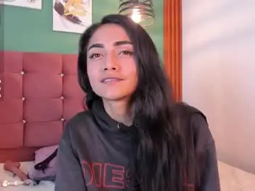 Chaturbate Watch Live Sex Cams of raven_smith_