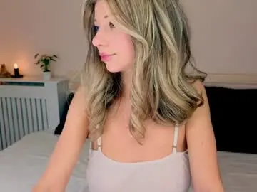 Chaturbate Free Live Porn of lenamuti