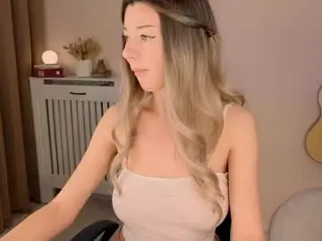 Chaturbate Watch Live Sex Cams of lenamuti